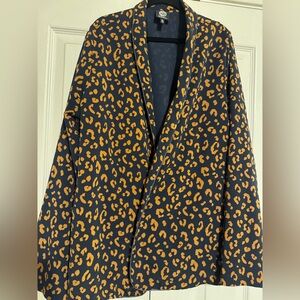 Bobeau XL Navy and Camel colored leopard blazer